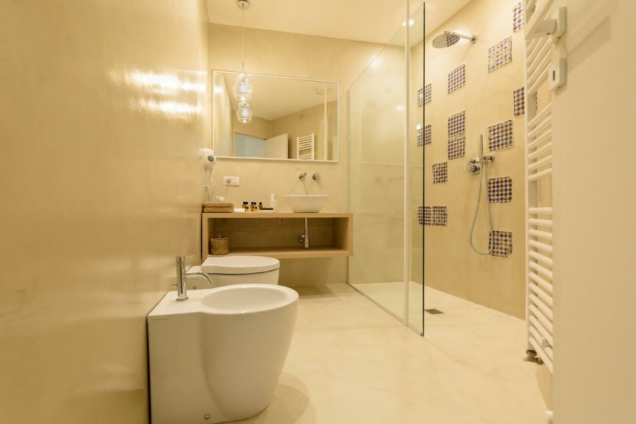 Palazzo Taranto Luxury Rooms Caltagirone Esterno foto